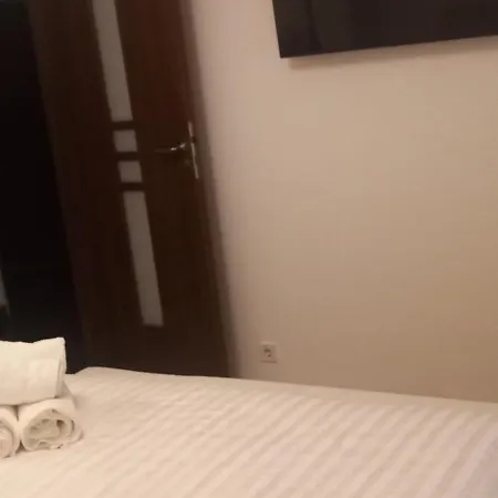 Apartament Brasov Διαμέρισμα *